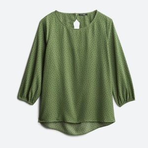 Stitch Fix Papermoon Curlee back detail scallop blouse green dot Small